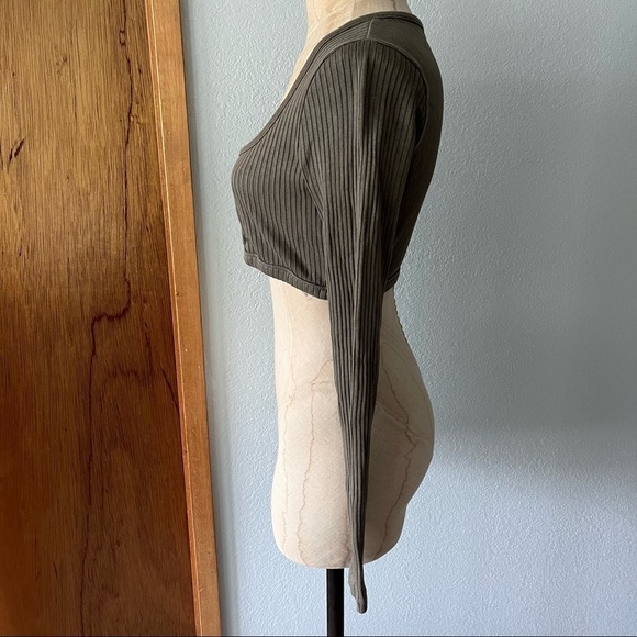 T by ALEXANDER WANG sz S Long Sleeve Crop Top Olive Green - Picture 3 of 8